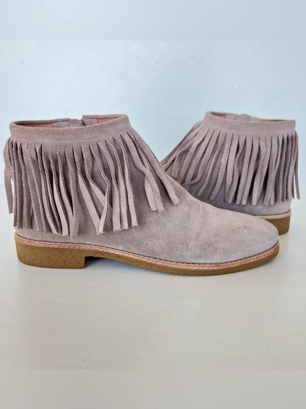 KATE SPADE New York Betsie Taupe Suede Fringes Booties Ankle Boots Sz 8 M